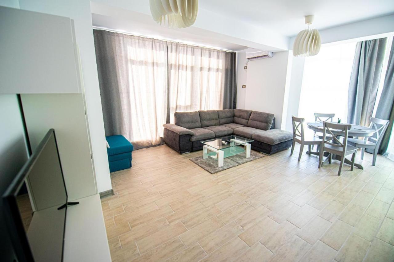Apartament Katrina - Alezzi Beach - Sea View Năvodari Eksteriør bilde